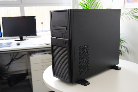 Desktops & Workstations